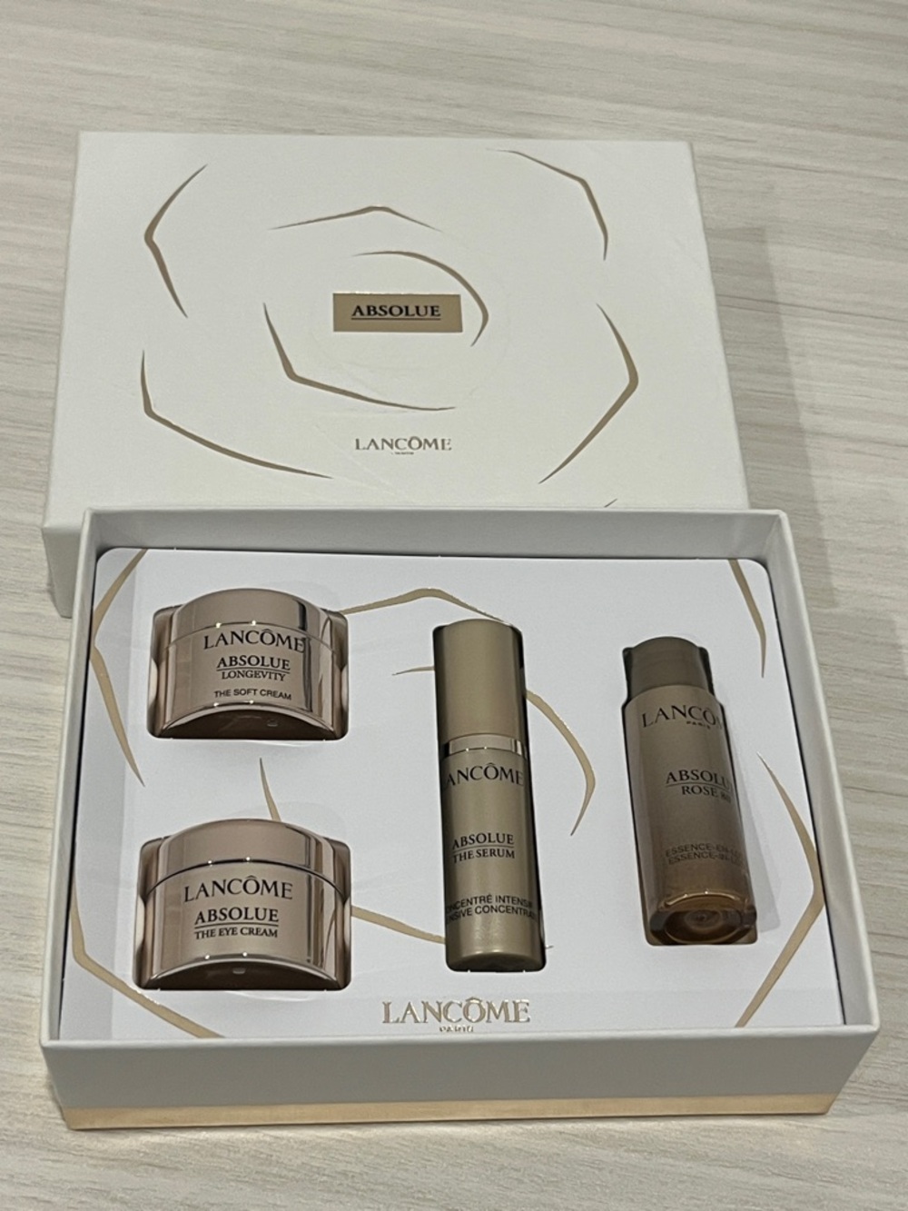 Lancome Absolue 4-pc Luxury Anti-Aging Skincare Set New in Box GWP